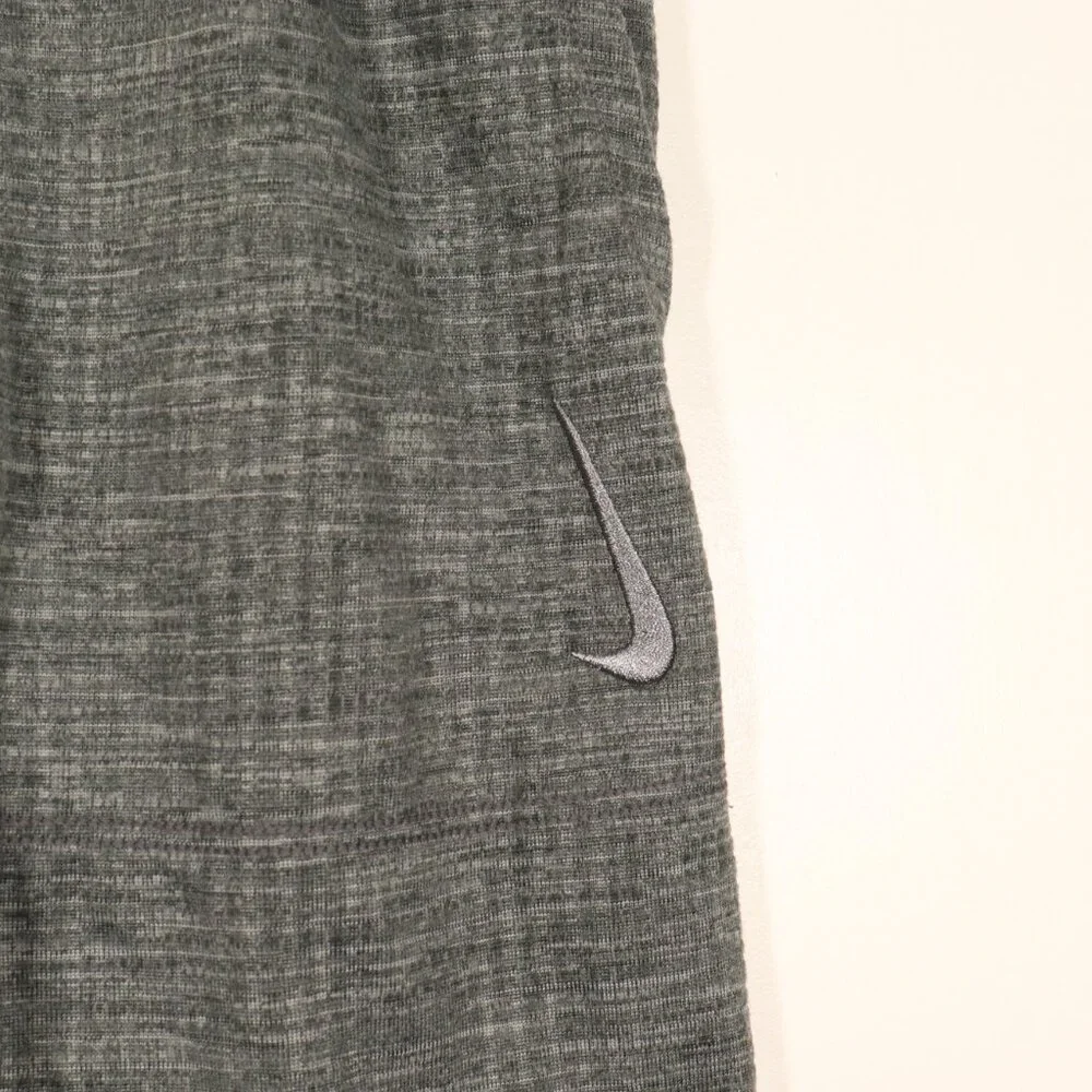 NWT Nike Men's Yoga Shorts in Gray Size Large